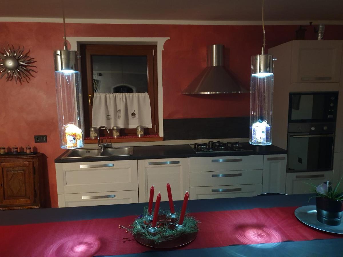 Villa La Tour Нюс Екстер'єр фото