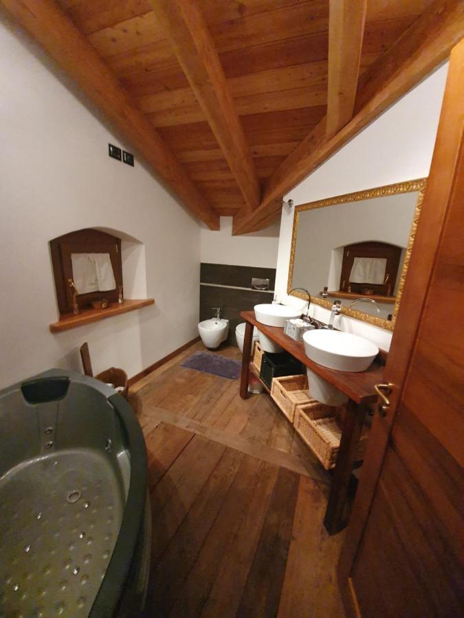 Villa La Tour Нюс Екстер'єр фото