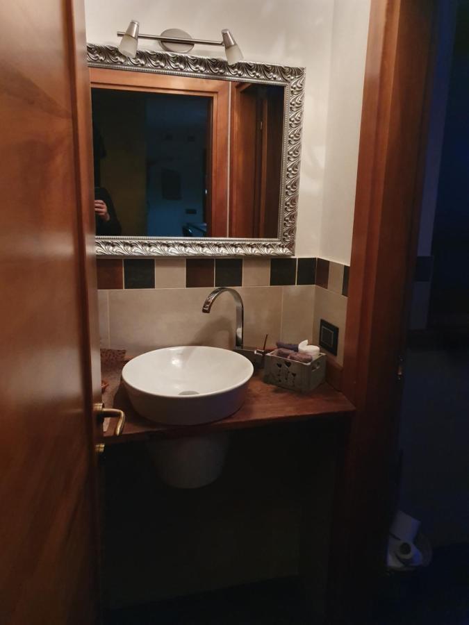 Villa La Tour Нюс Екстер'єр фото