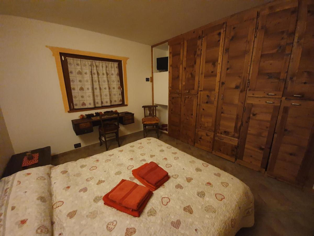 Villa La Tour Нюс Екстер'єр фото