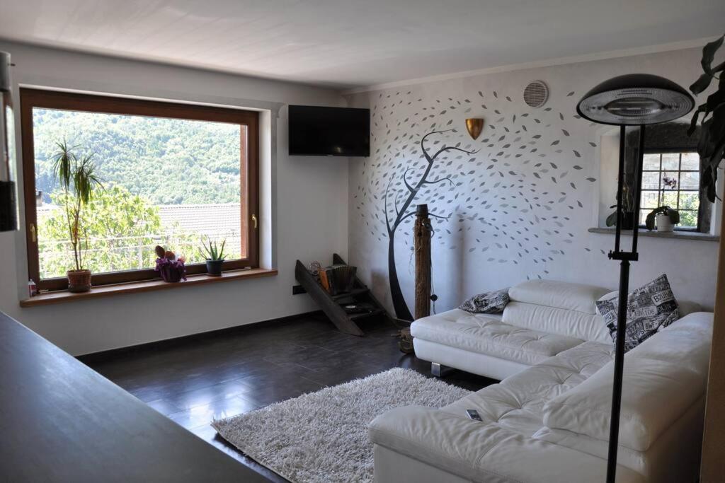 Villa La Tour Нюс Екстер'єр фото