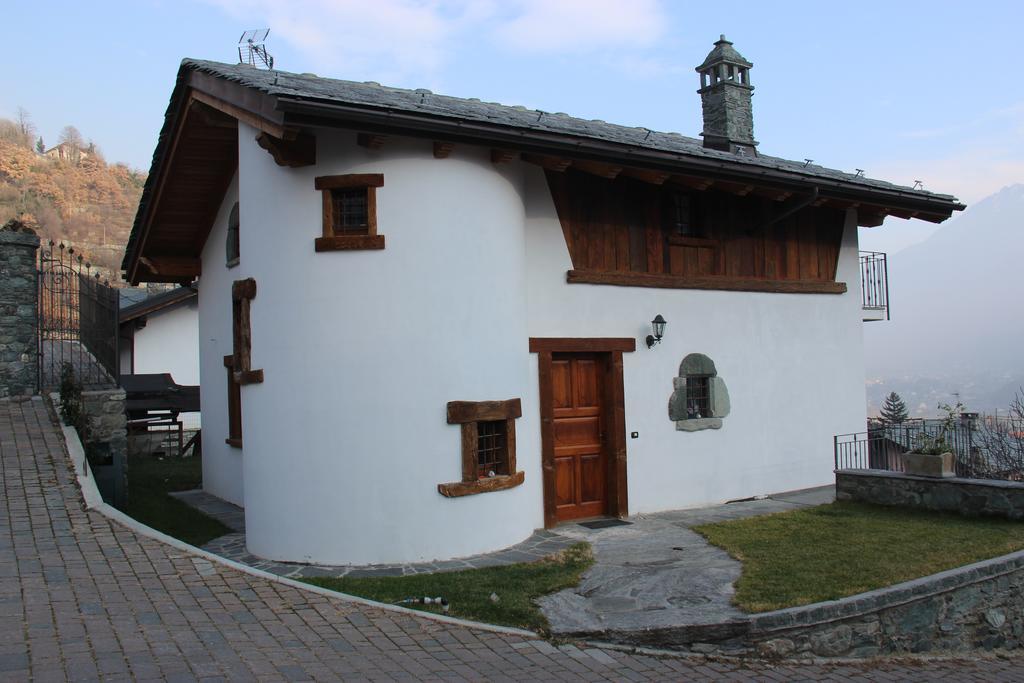 Villa La Tour Нюс Екстер'єр фото
